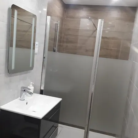 아파트 Amik Apartament-night View 브로츠와프